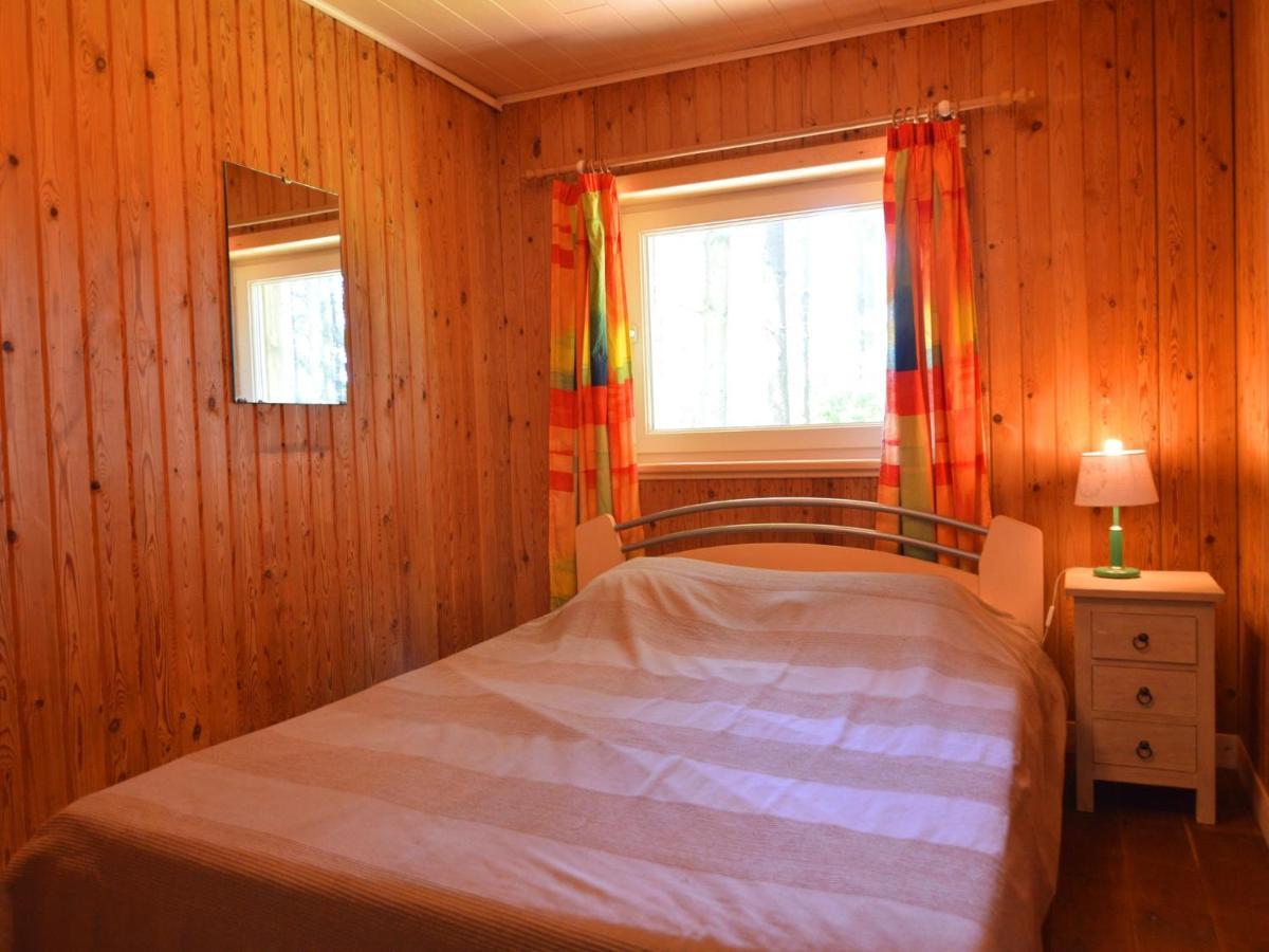Welcoming Cottage In Hatrival With Terrace Saint-Hubert Exterior photo